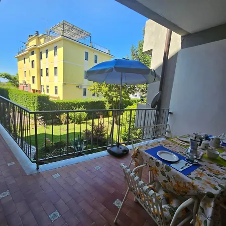 Mariluna - Grande Terrazza A Un Passo Dal Mare 아파트 *
